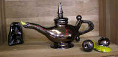 Lampe d'Aladdin / Cramique de Laurence Buisson / Atelier poterie du Centre social Saint Exupry de Luxeuil